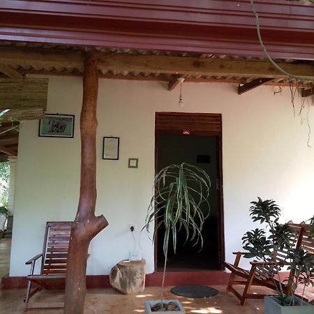 Thilina Homestay Sigiriya Room photo