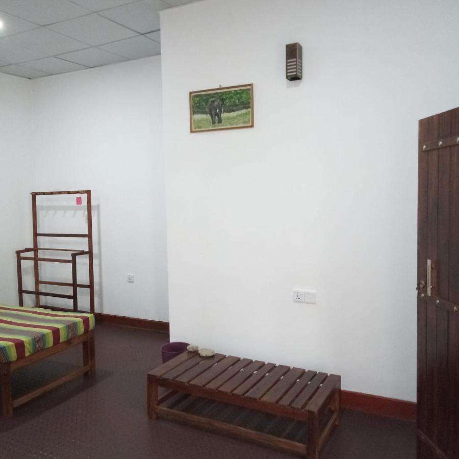 Thilina Homestay Sigiriya Exterior photo