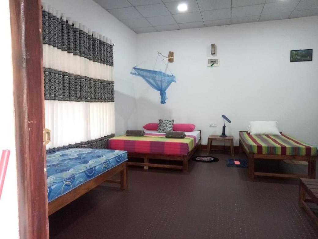 Thilina Homestay Sigiriya Exterior photo