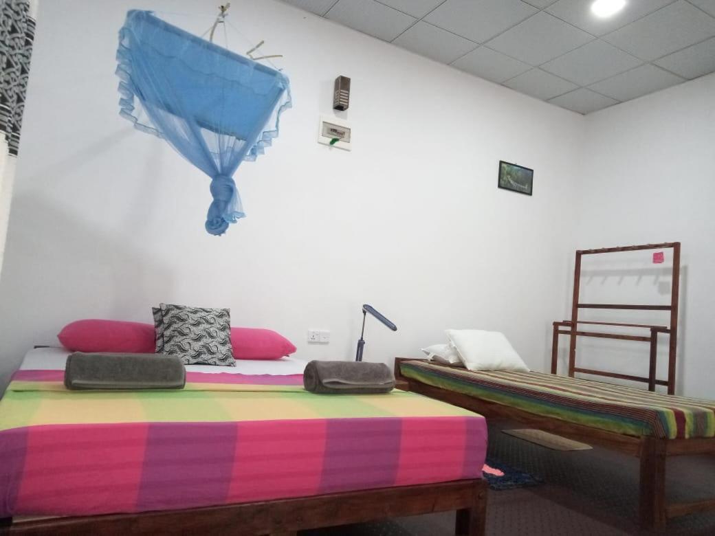 Thilina Homestay Sigiriya Exterior photo